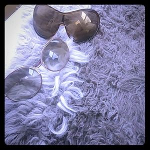 Lot of 2 Tom Ford sunglasses